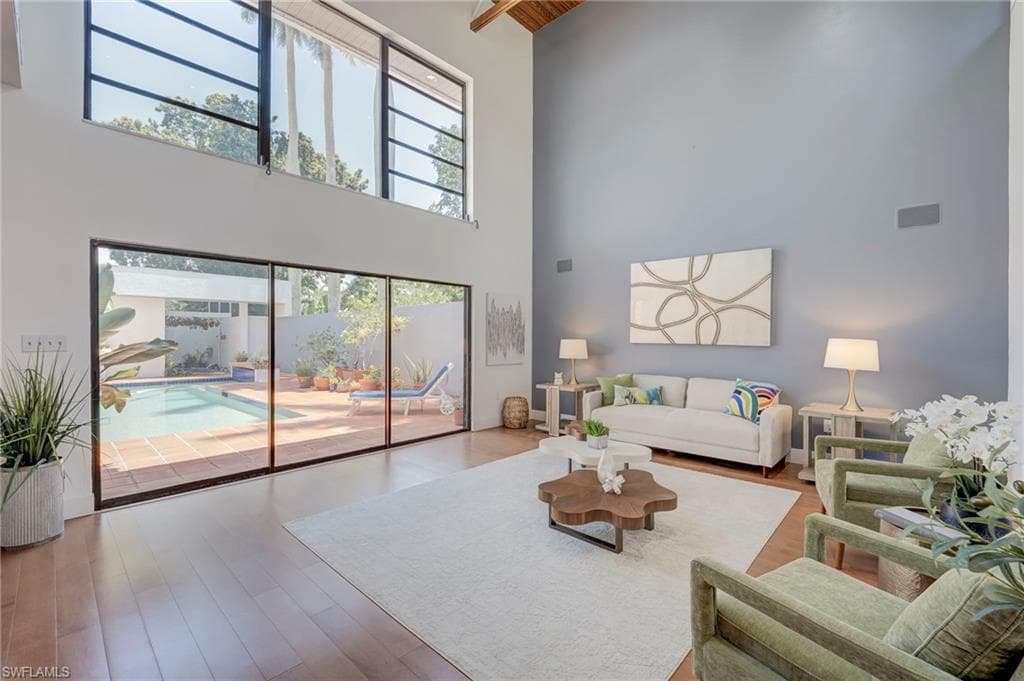 1215 Caloosa DR-3