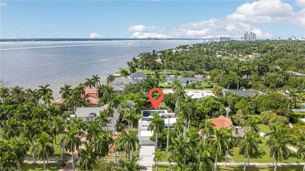 1215 Caloosa DR-31