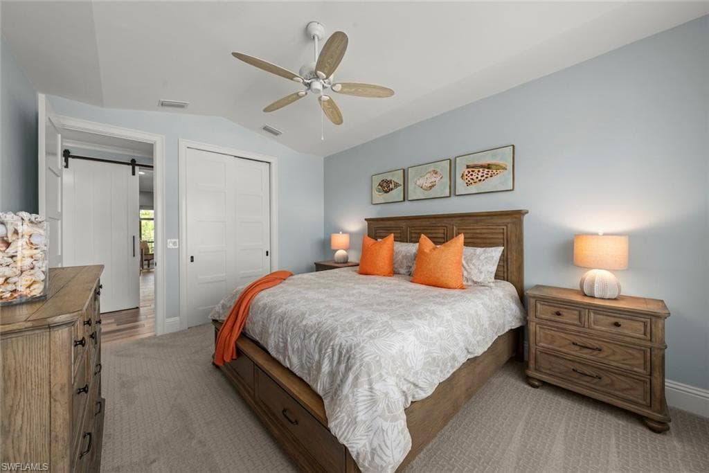 1114 Seagrape LN-31