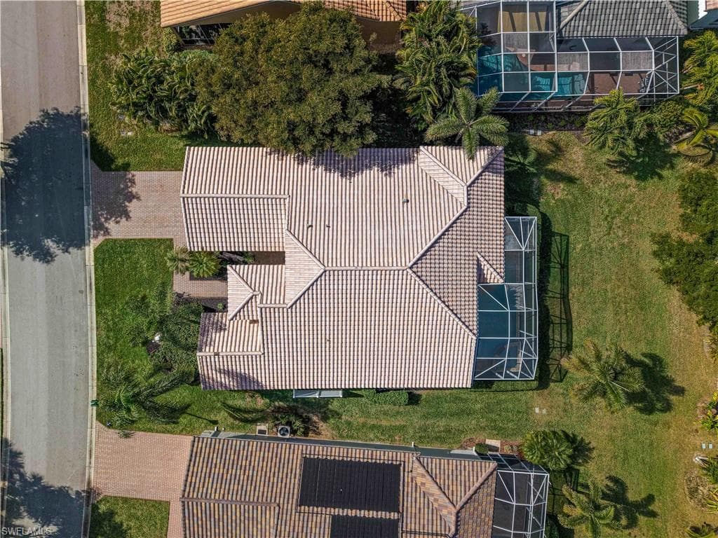 9057 Whitfield DR-43