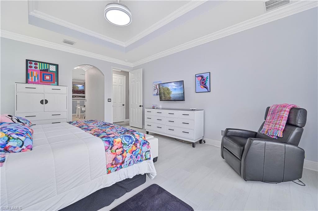 9057 Whitfield DR-25