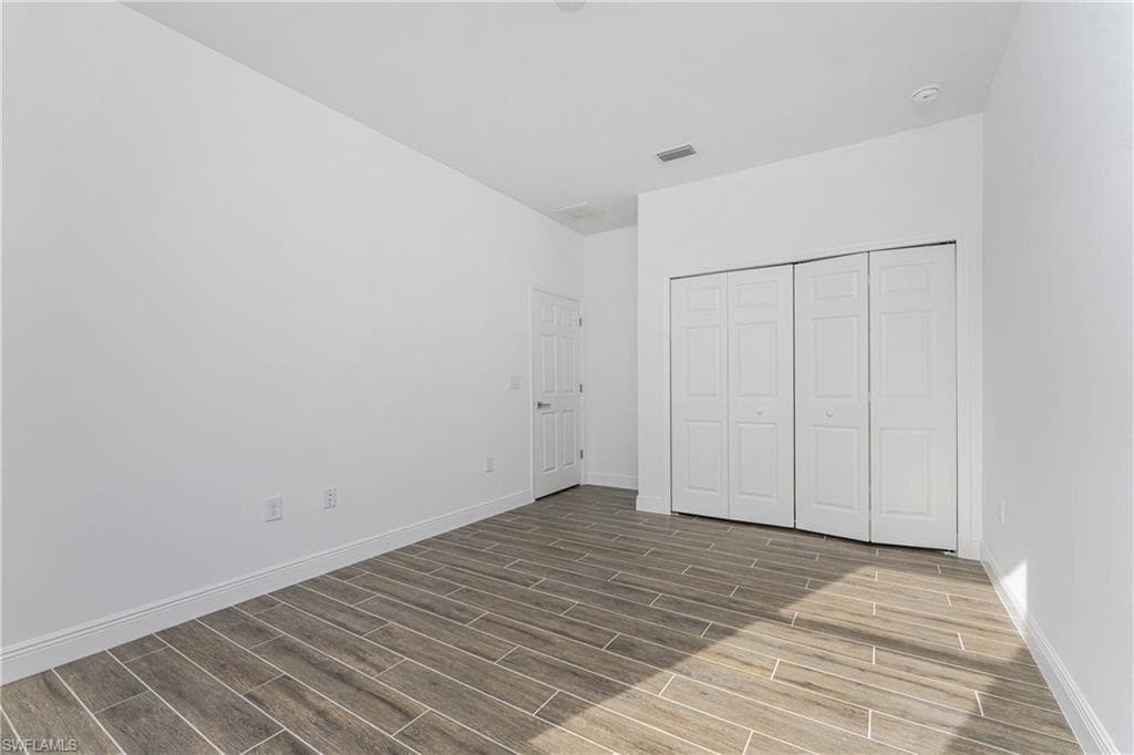 8350 Walbert ST-14