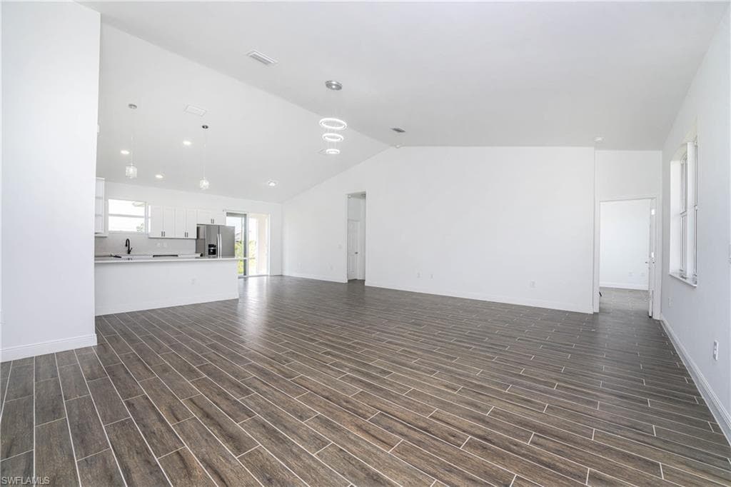 8350 Walbert ST-11