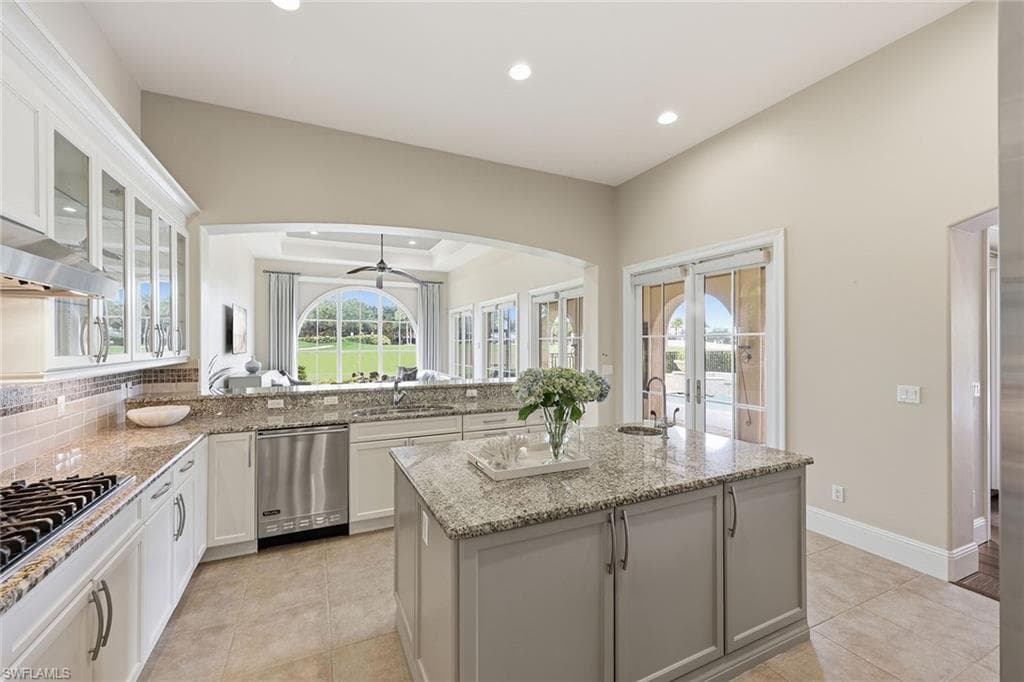 16699 Pistoia WAY-10