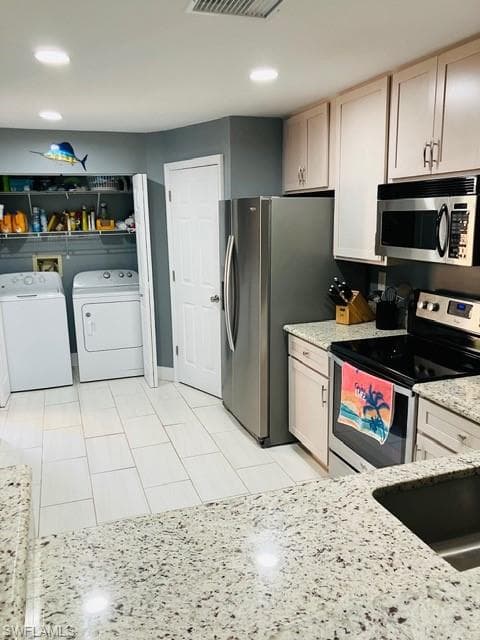 3921 Leeward Passage CT 102-4