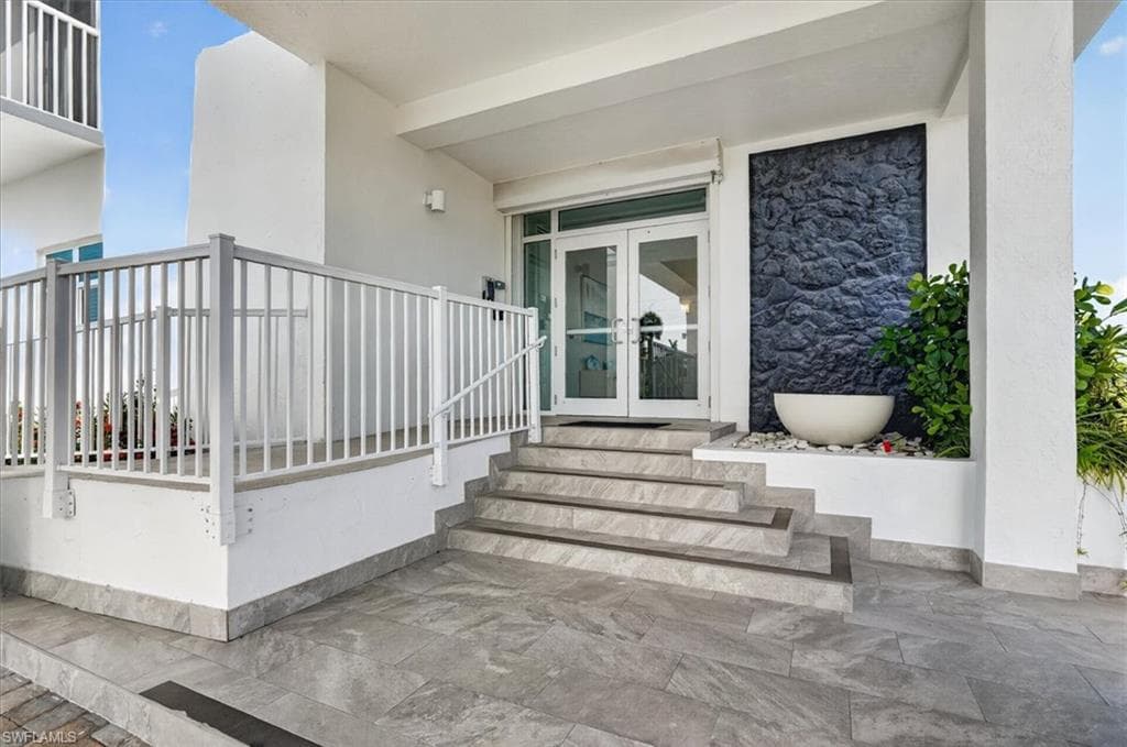 7000 Estero BLVD 603-3