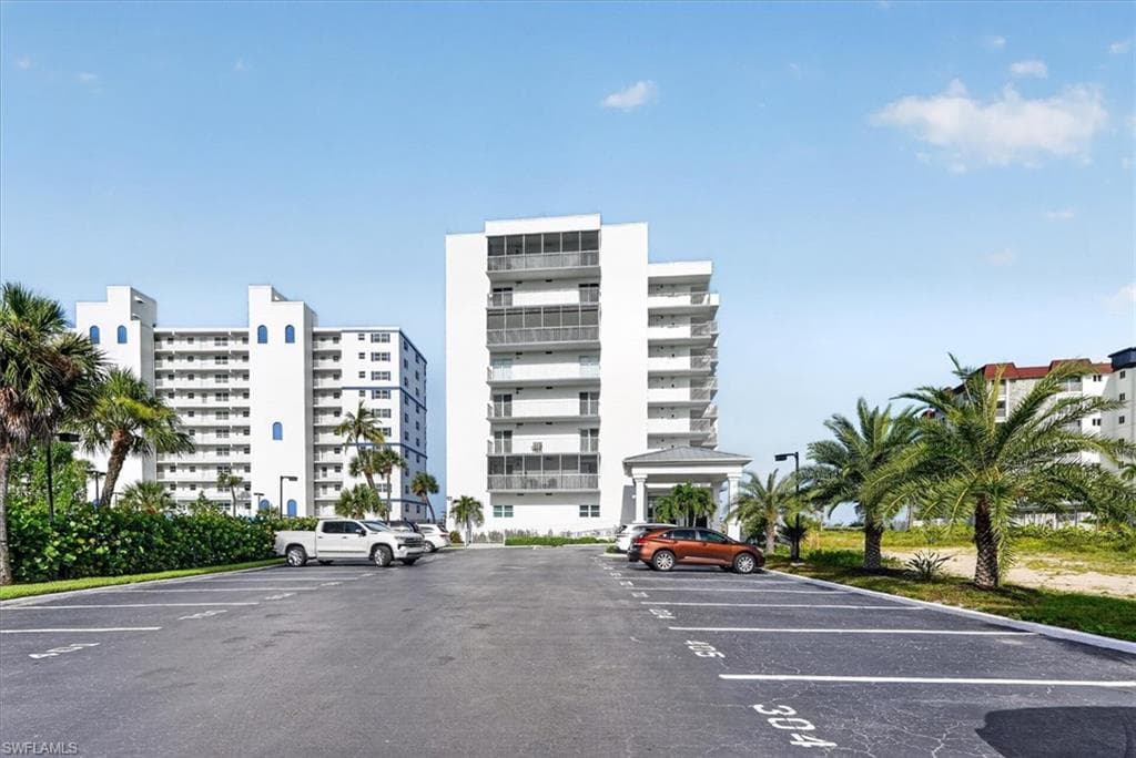 7000 Estero BLVD 603-42