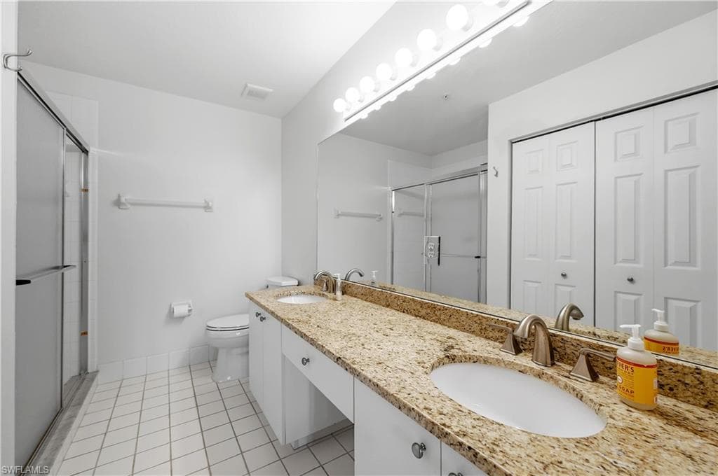 6605 Huntington Lakes CIR 203-17