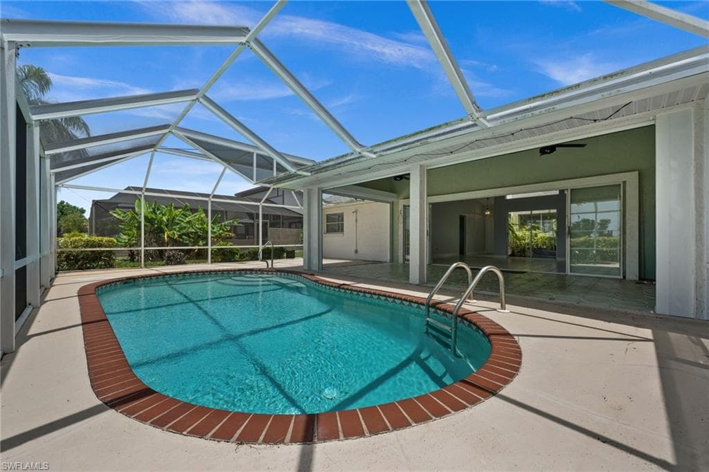 7305 Constitution CIR-23