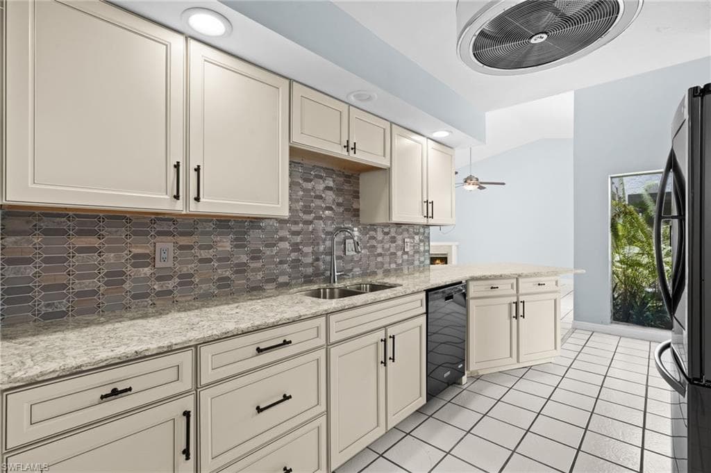 7305 Constitution CIR-16