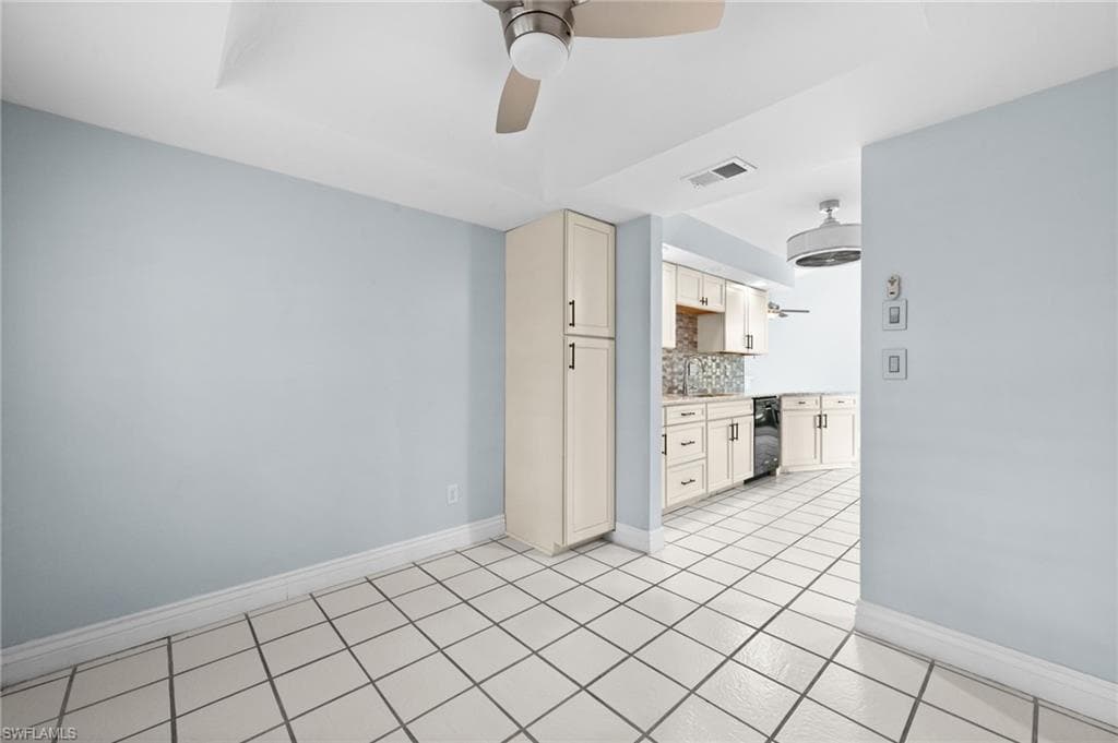 7305 Constitution CIR-20