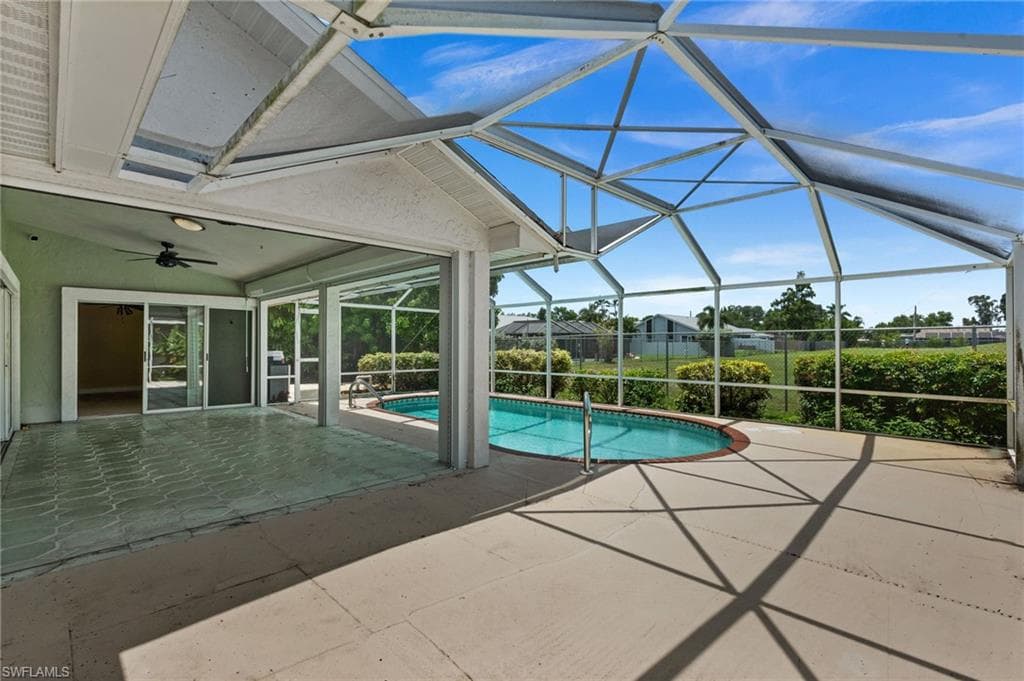 7305 Constitution CIR-24