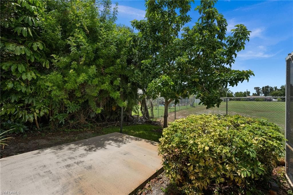 7305 Constitution CIR-41