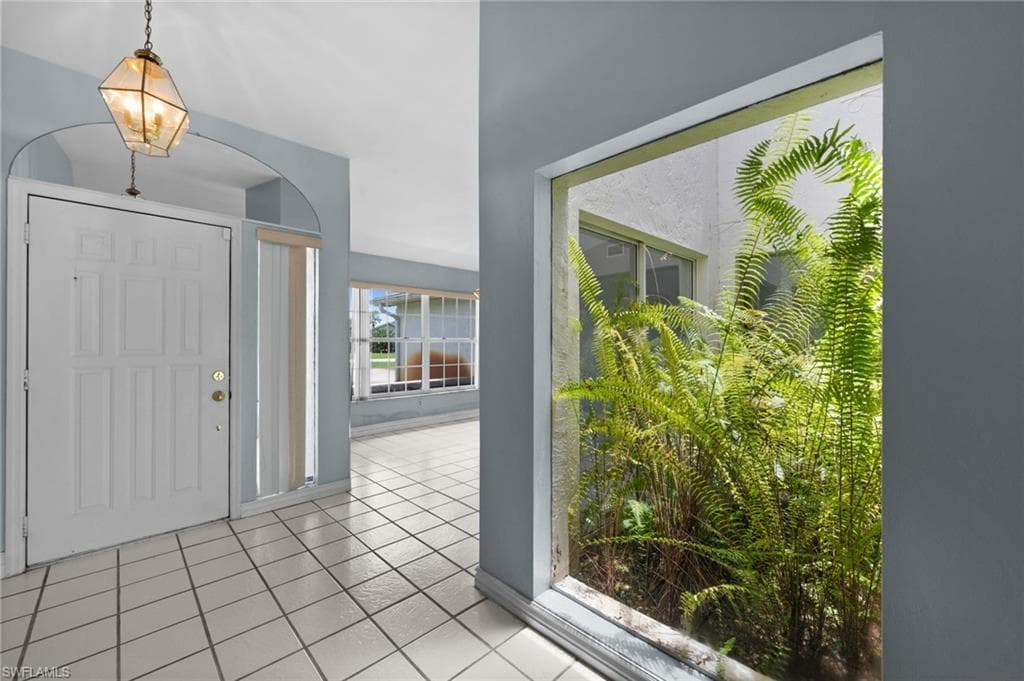 7305 Constitution CIR-4