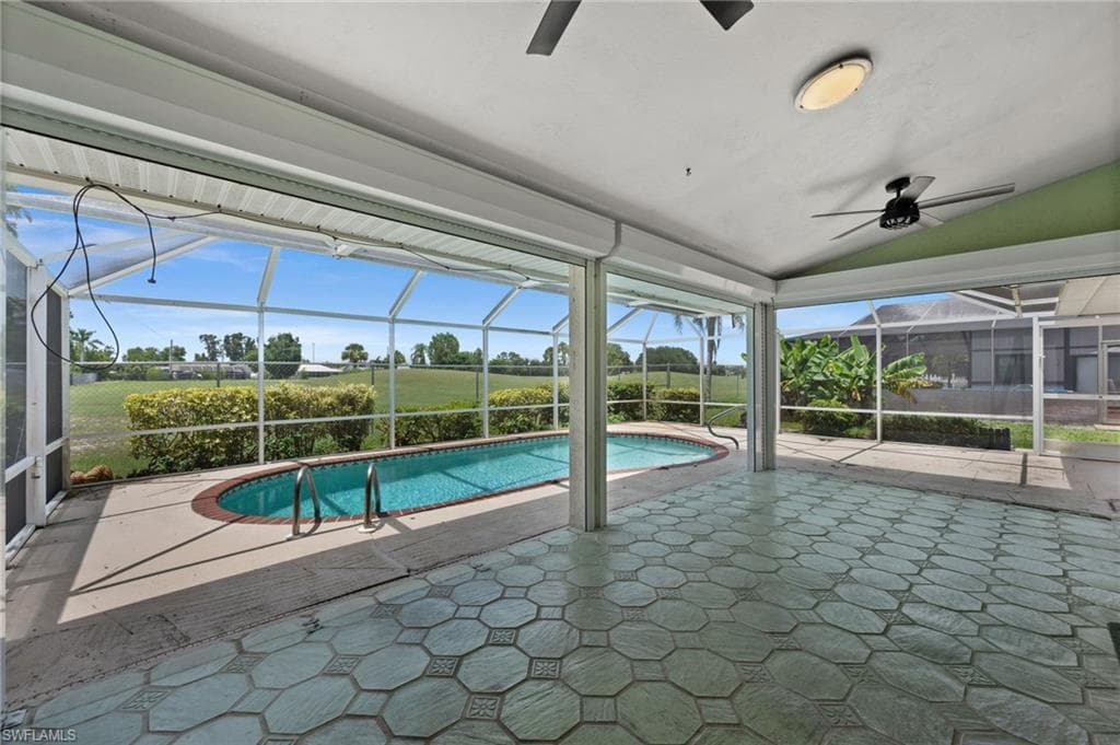 7305 Constitution CIR-21