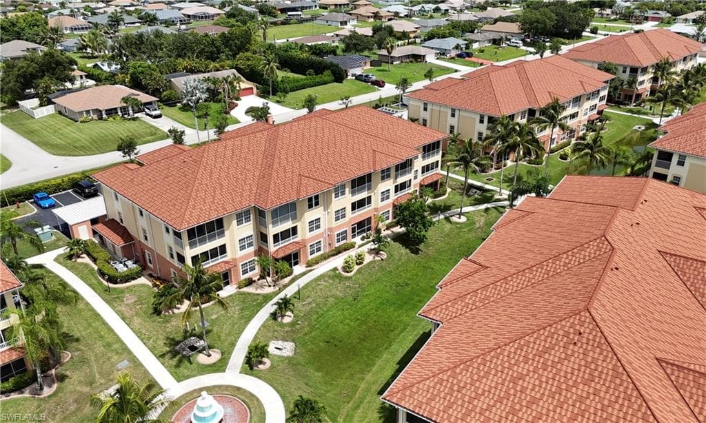 1133 Van Loon Commons CIR 202-43