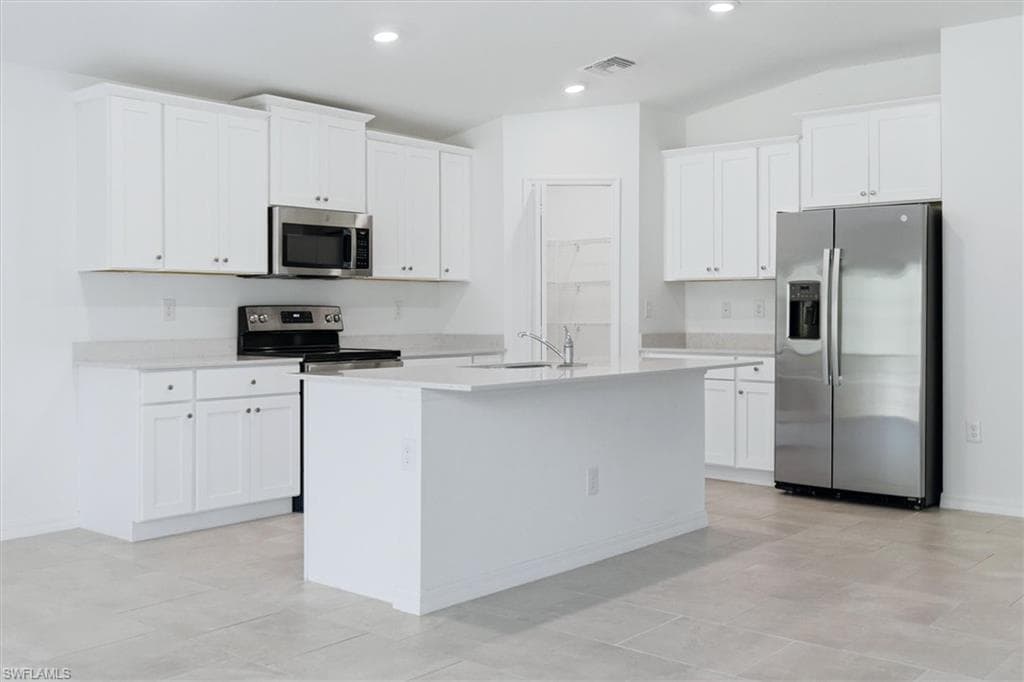 3911 Treasure Oak WAY-9