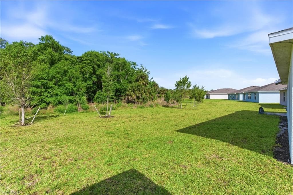 3911 Treasure Oak WAY-24