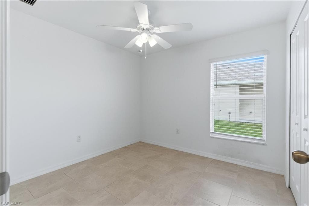 3911 Treasure Oak WAY-15