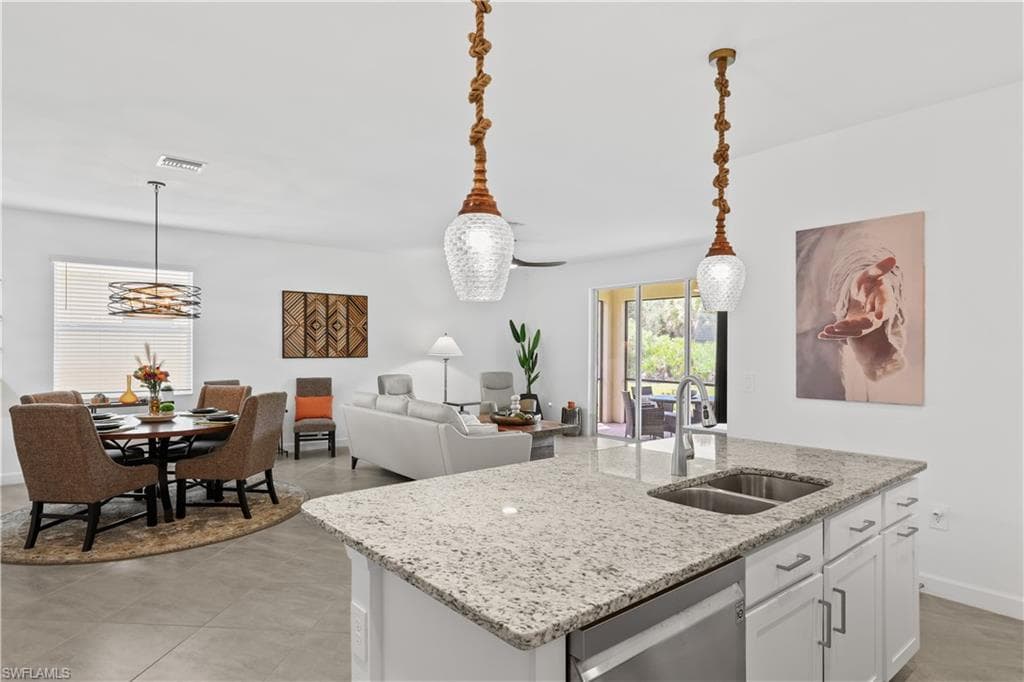 3390 Weston Manor DR-16