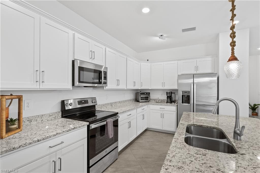 3390 Weston Manor DR-15