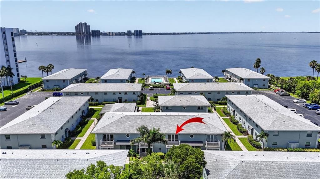 3340 N Key DR 7-6
