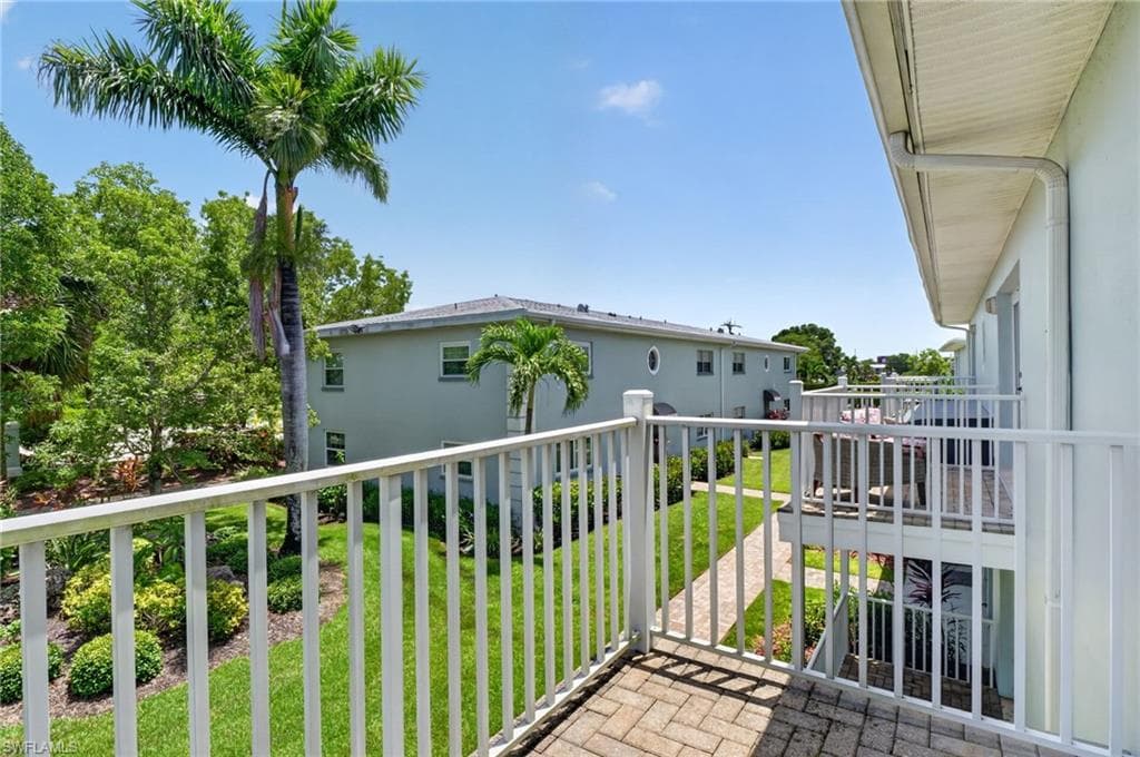 3340 N Key DR 7-9
