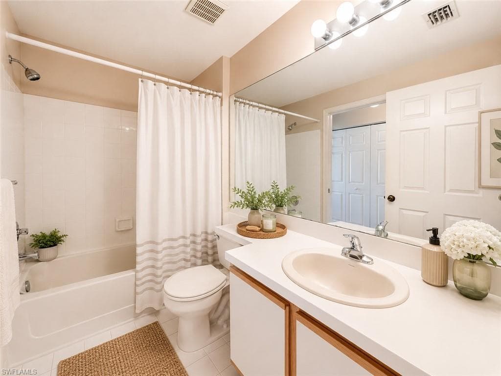 6490 Aragon WAY 303-28