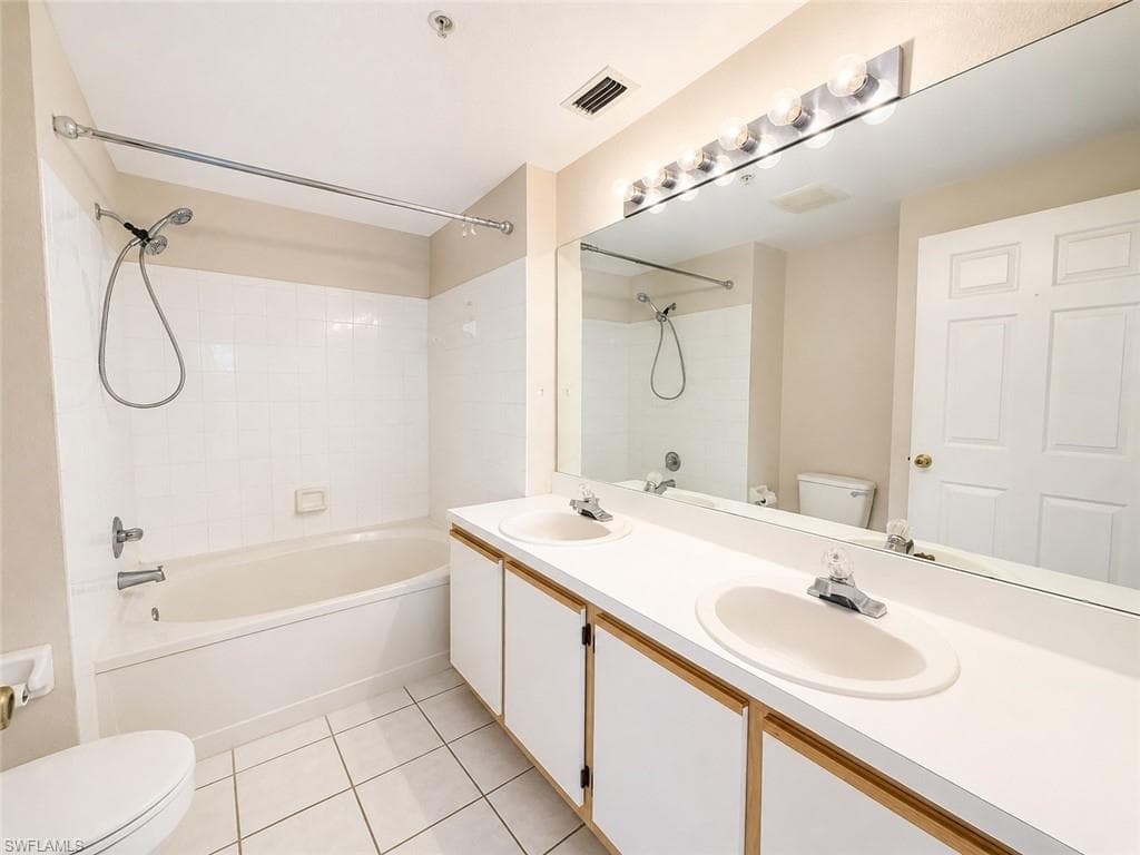 6490 Aragon WAY 303-24