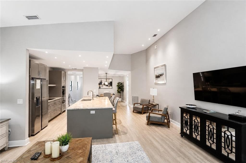 27016 Adriana CIR 202-2