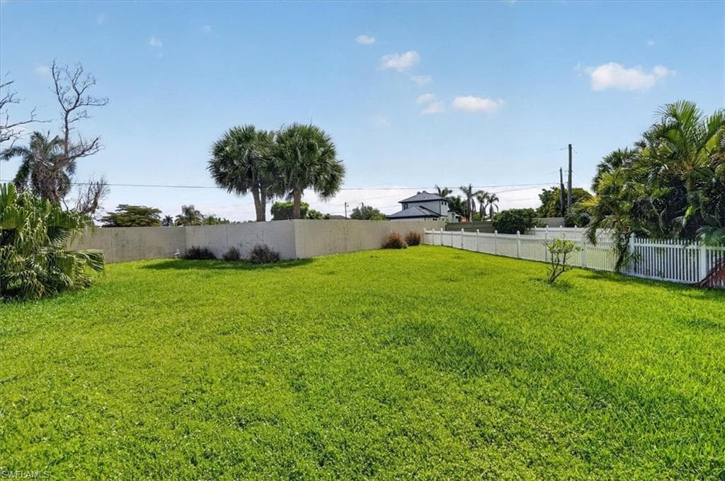 15627 Caloosa Creek CIR-47
