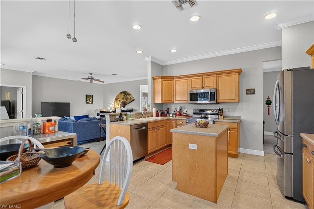 15627 Caloosa Creek CIR-16