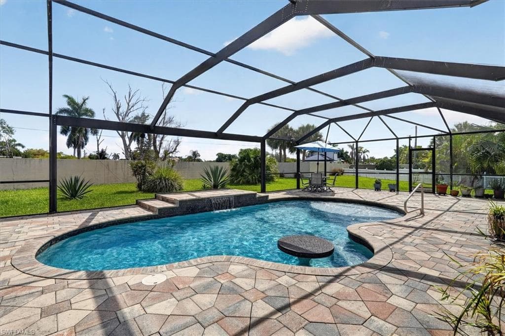 15627 Caloosa Creek CIR-7