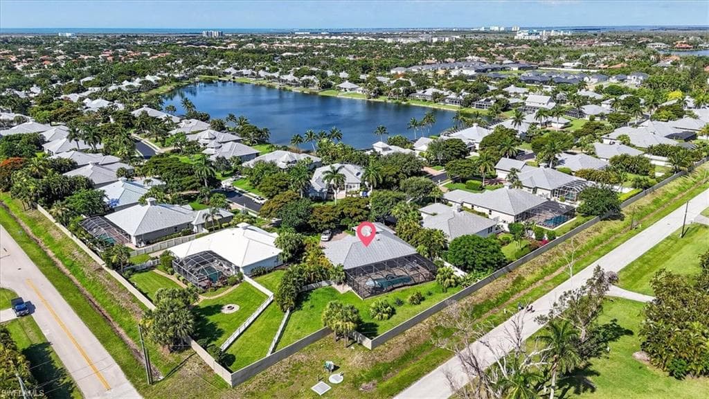 15627 Caloosa Creek CIR-44