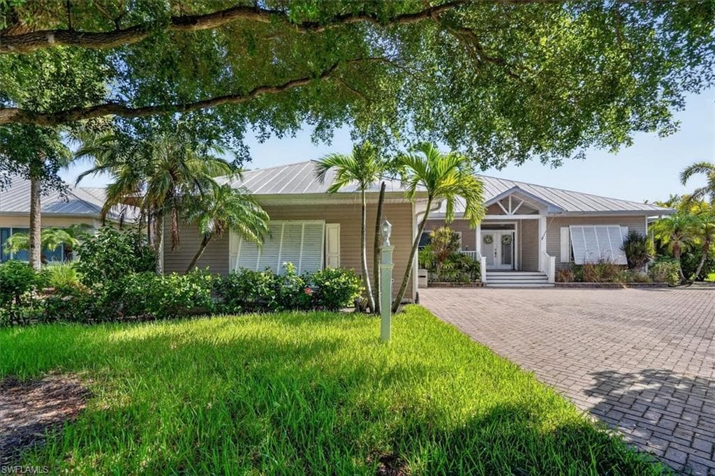 15627 Caloosa Creek CIR-4