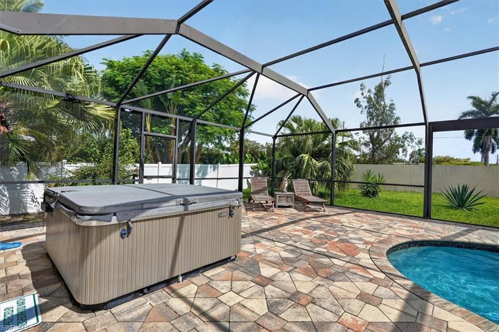 15627 Caloosa Creek CIR-8
