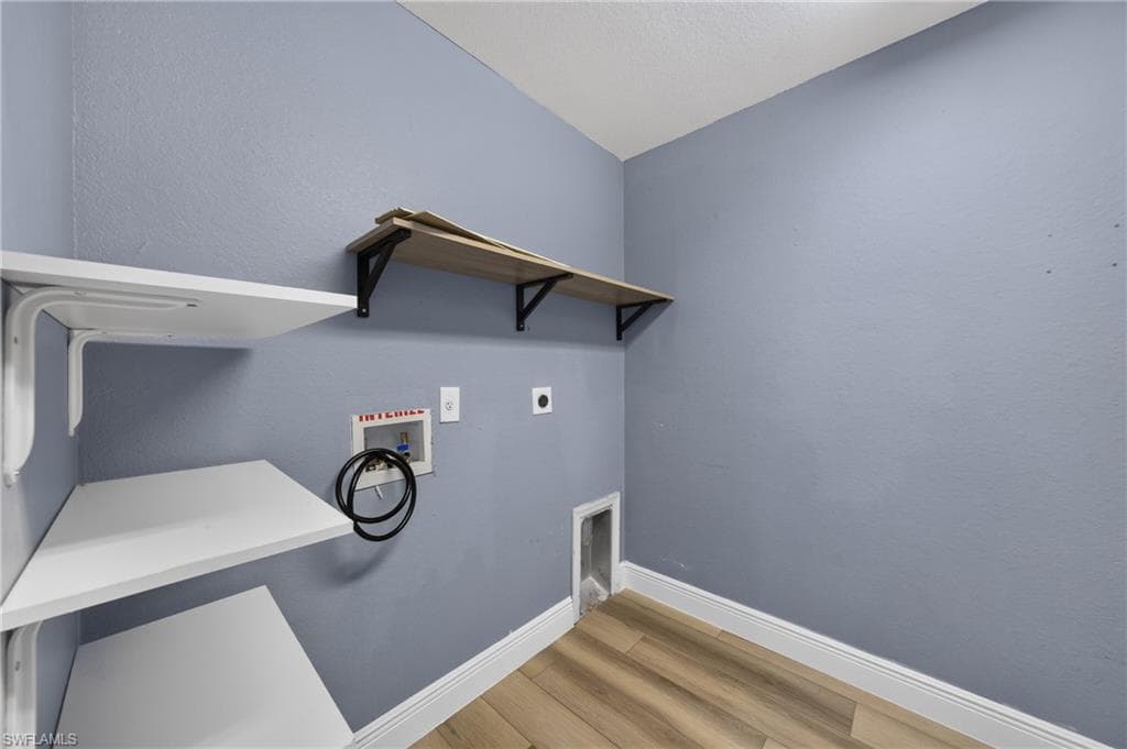 13388 Little Gem CIR-35