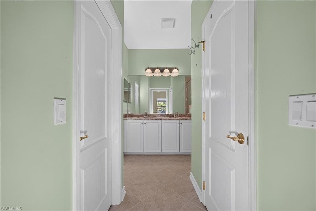 3241 Cottonwood BEND 101-22