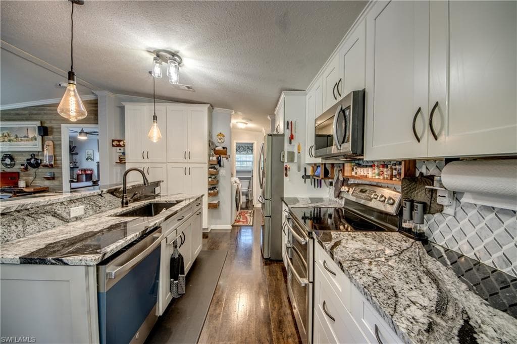 356 Sacramento ST-30