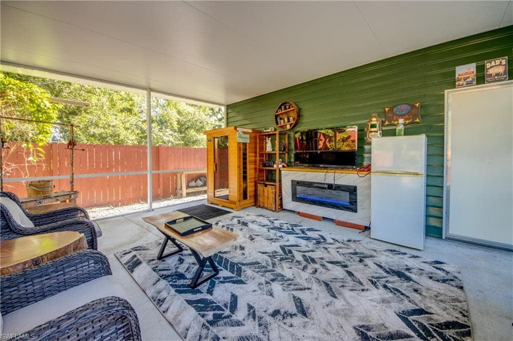 356 Sacramento ST-44