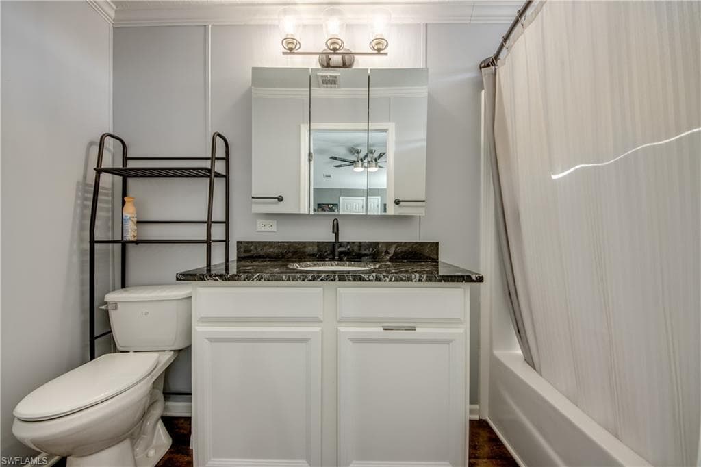 356 Sacramento ST-40