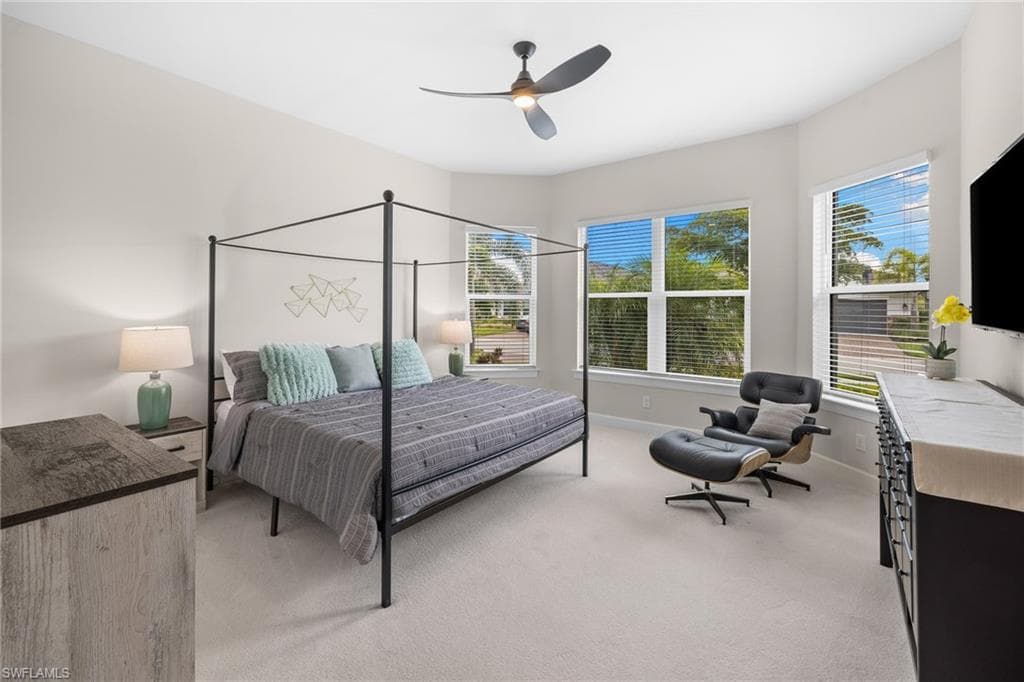 17489 Aquila CT-33