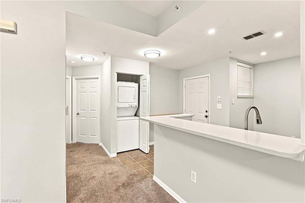 15417 Bellamar CIR 812-4