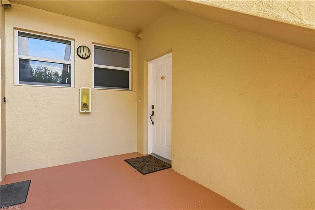 15417 Bellamar CIR 812-8