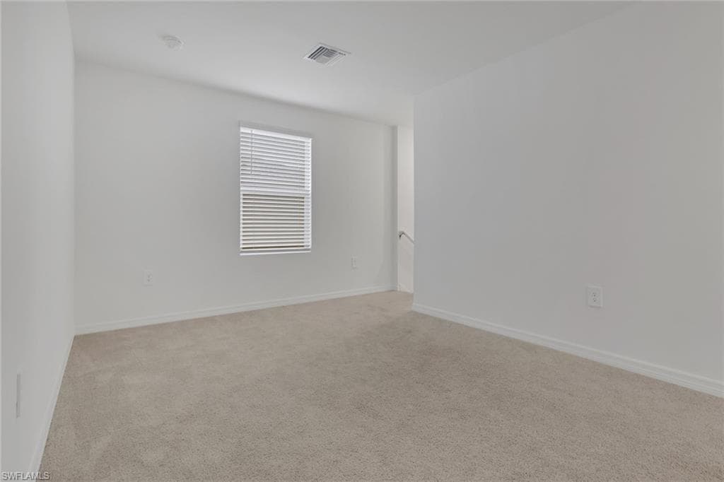 19550 Fairhill CT-17