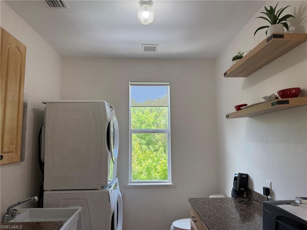 4481 Butterfly Shell DR-26