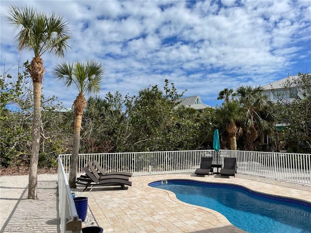 4481 Butterfly Shell DR-39