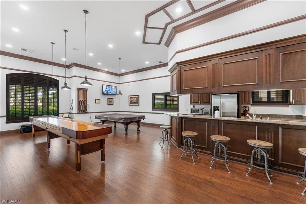 13000 Positano CIR 301-9