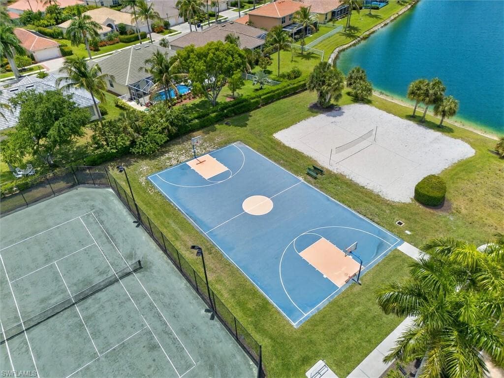 14017 Clear Water LN-47