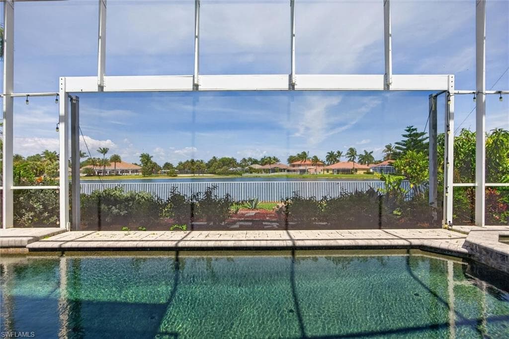 14017 Clear Water LN-31